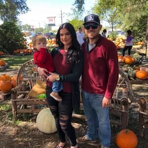 Meet your Posher, Dustin